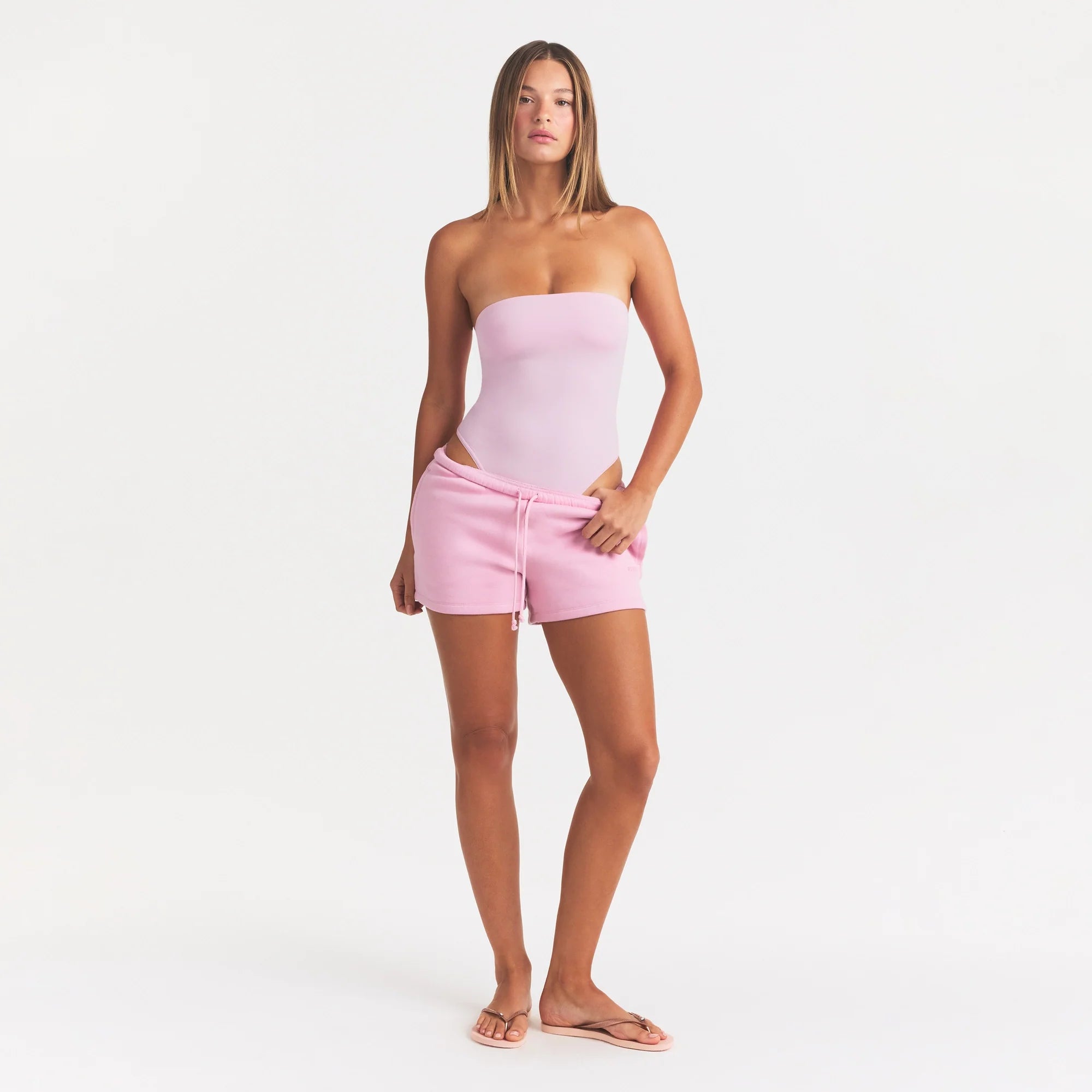 SMOOTH LAYERS STRAPLESS BODYSUIT | PEONY