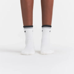 SKIMS SOCKS RIBBED QUARTER CREW LOGO SOCK | SNOW AND ONYX