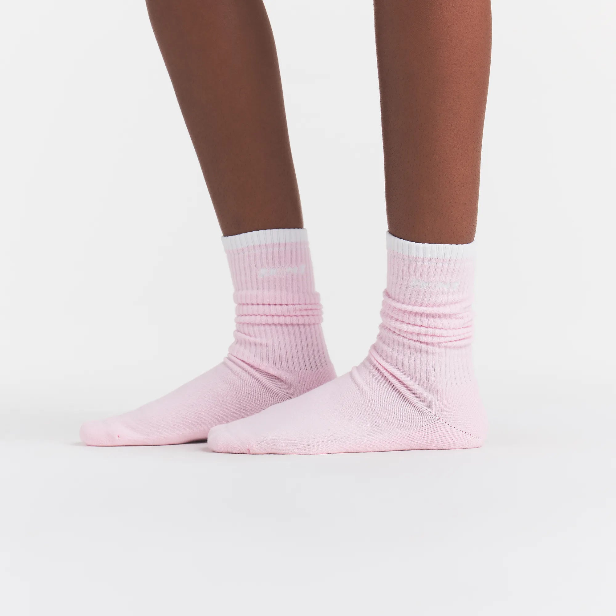 SKIMS SOCKS RIBBED CREW LOGO SOCK 3-PACK | CHERRY BLOSSOM MULTI