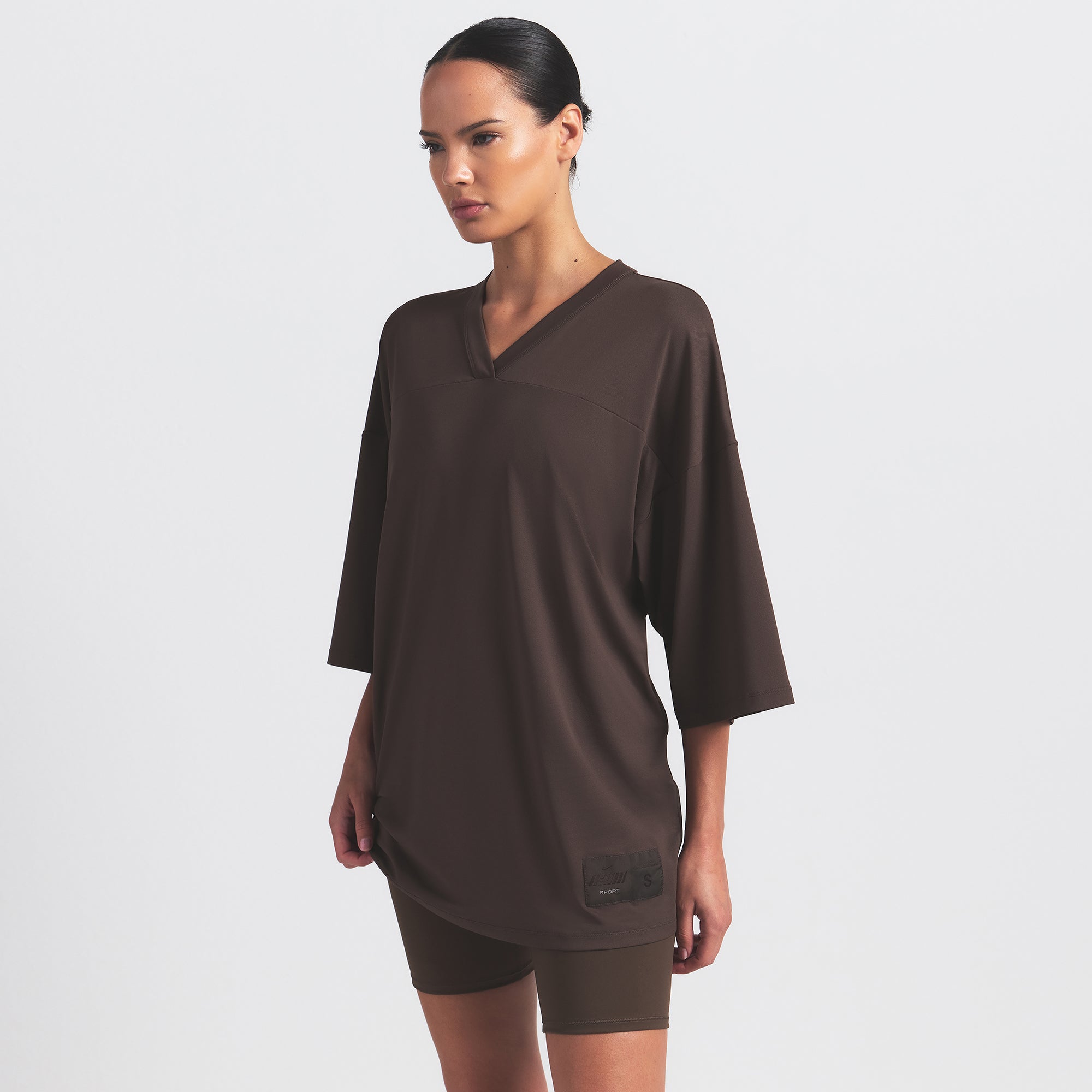 NikeSKIMS AIRY V-NECK OVERSIZED TOP | DARK SEPIA