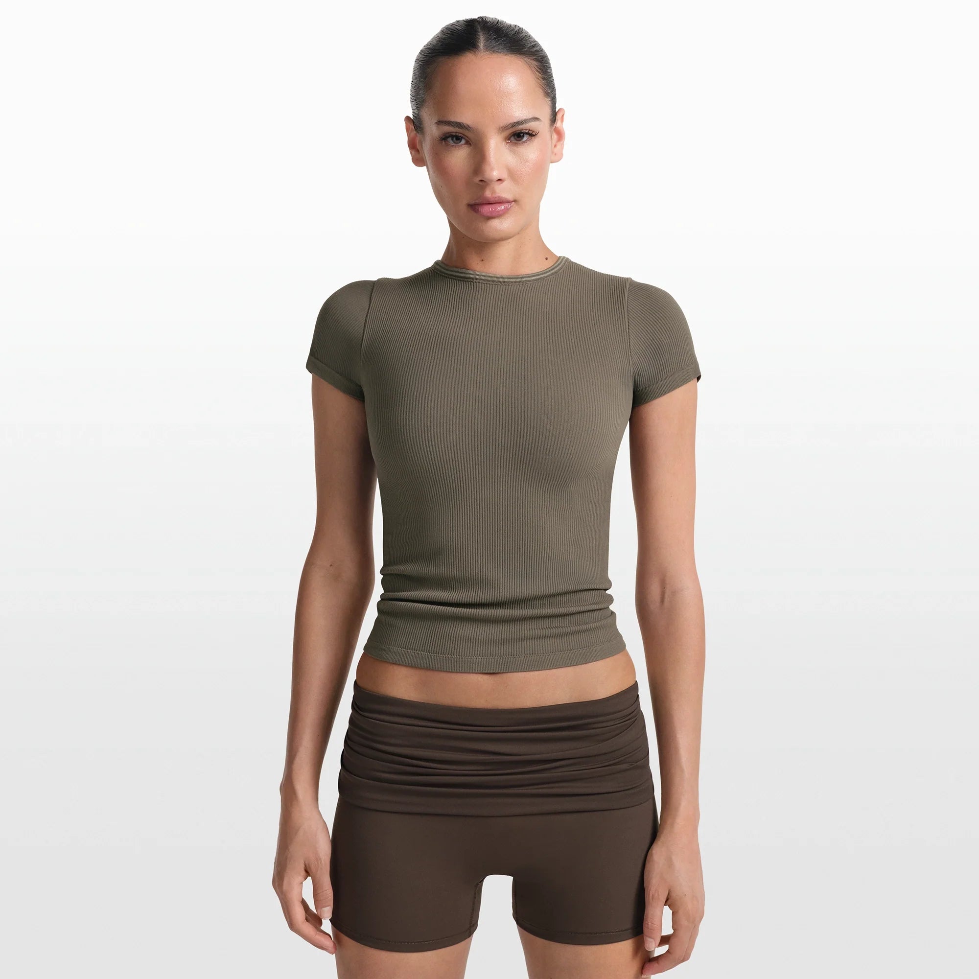 NikeSKIMS RIBBED SEAMLESS BABY T-SHIRT | DUSTY OAKMOSS