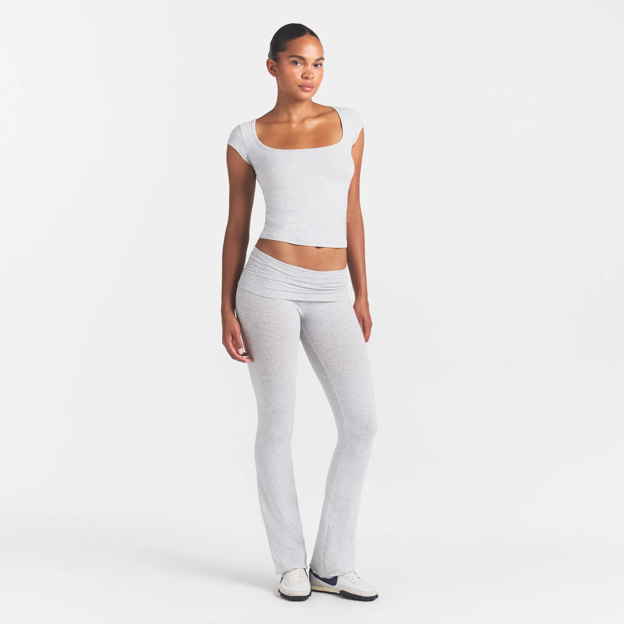 COTTON JERSEY SCOOP NECK T-SHIRT | LIGHT HEATHER GREY