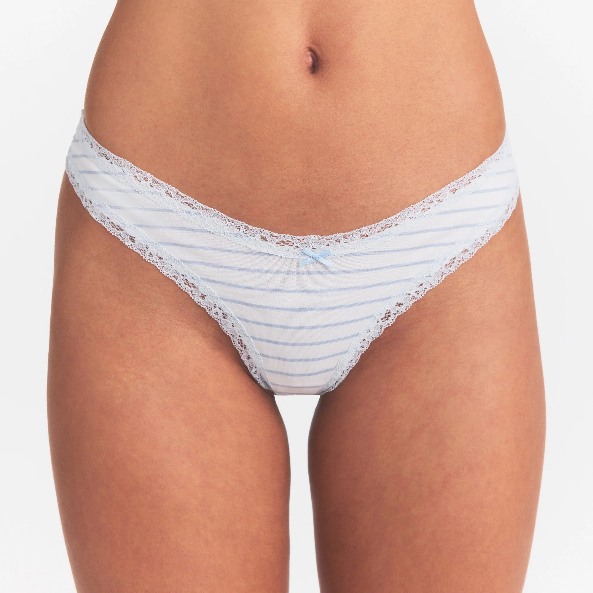 LIGHTWEIGHT COTTON LACE THONG | AIRSPACE LAGUNA STRIPE