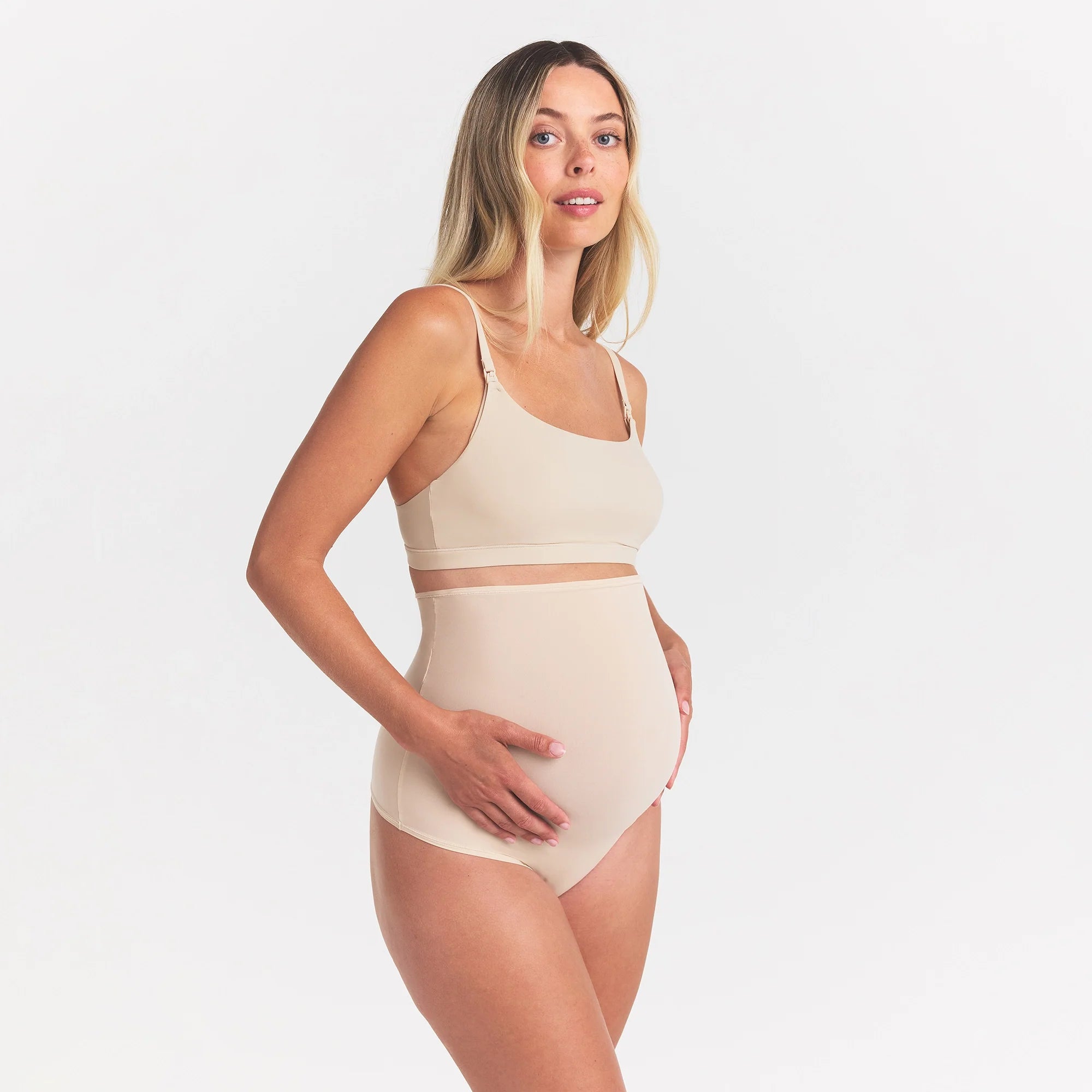 FITS EVERYBODY MATERNITY HIGH-WAISTED THONG | SAND