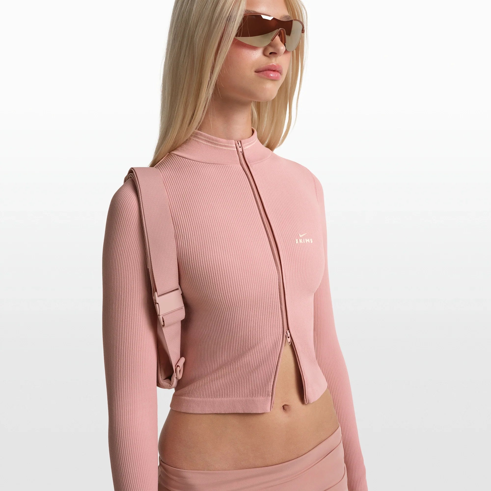NikeSKIMS RIBBED SEAMLESS ZIP UP CROP JACKET | HIMALAYAN