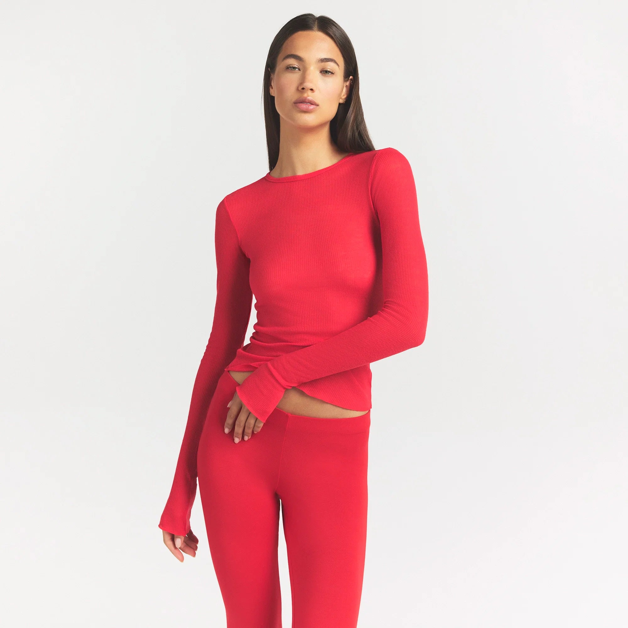 SHEER RIB LONG SLEEVE TOP | CARMINE