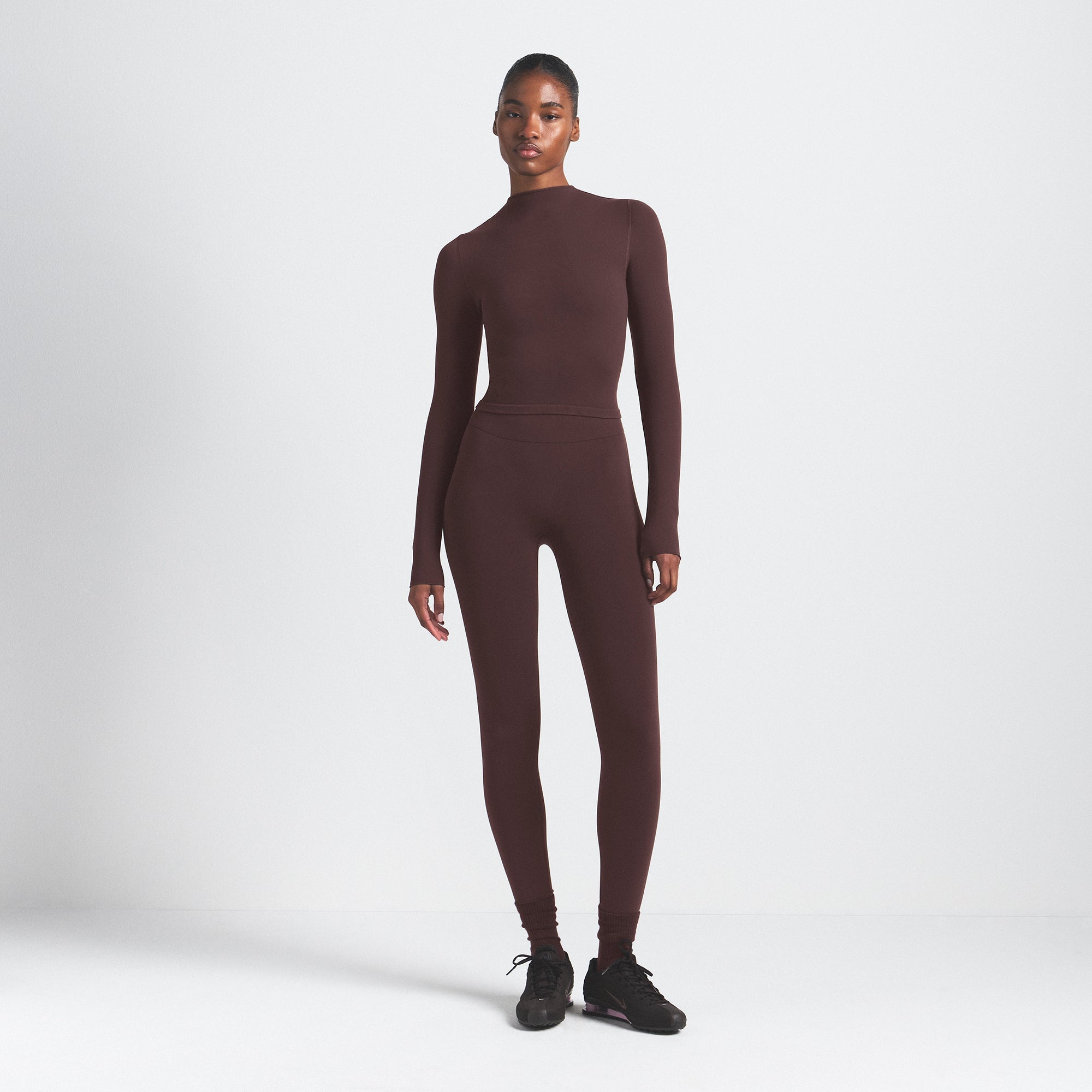 NikeSKIMS VINTAGE SEAMLESS MOCK NECK CROP TOP | PHOENIX