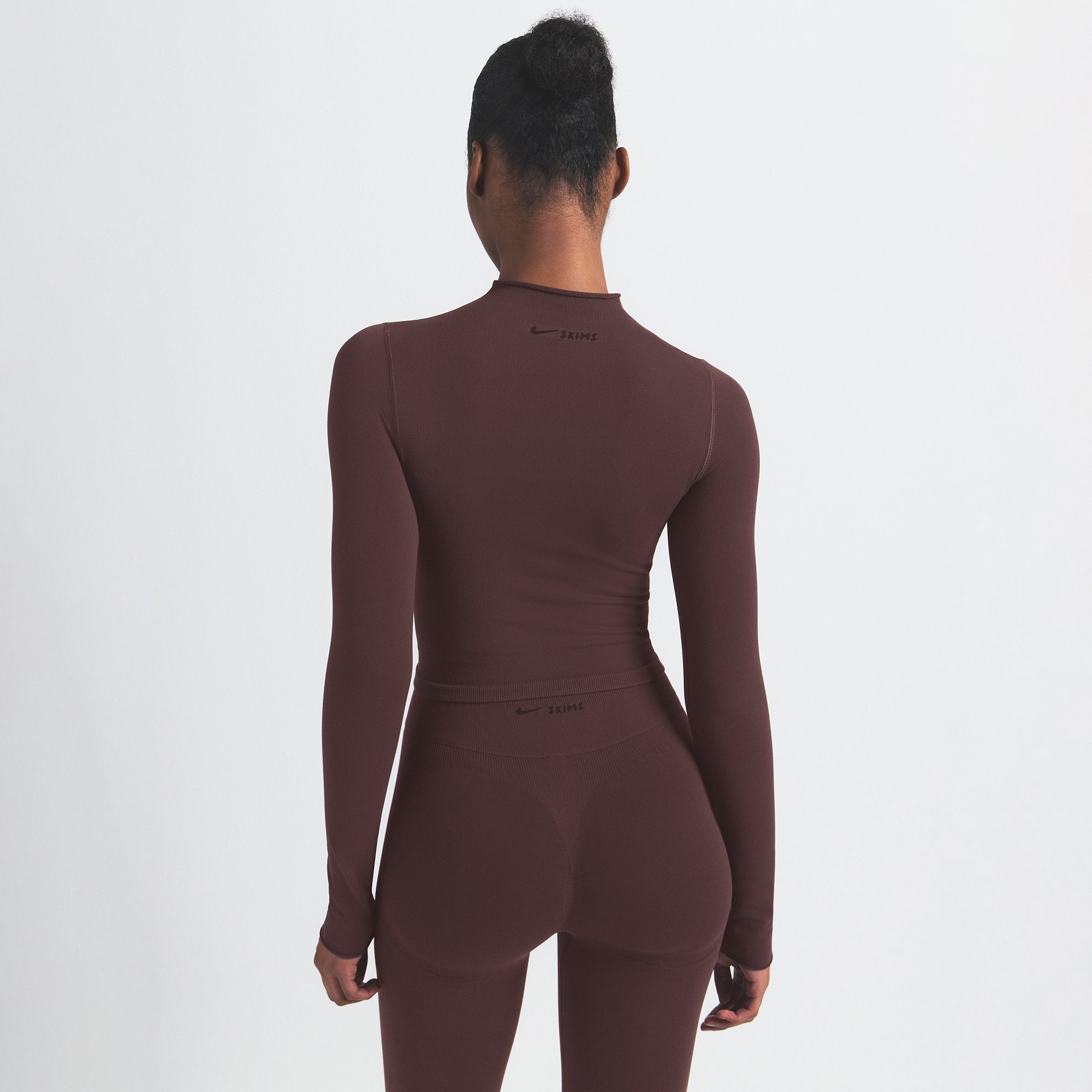 NikeSKIMS VINTAGE SEAMLESS MOCK NECK CROP TOP | PHOENIX