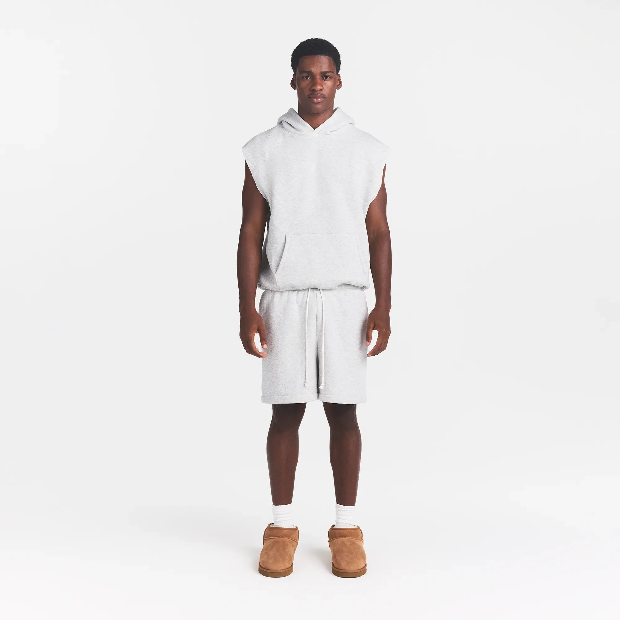 FLEECE LOUNGE MENS SLEEVELESS HOODIE | LIGHT HEATHER GREY