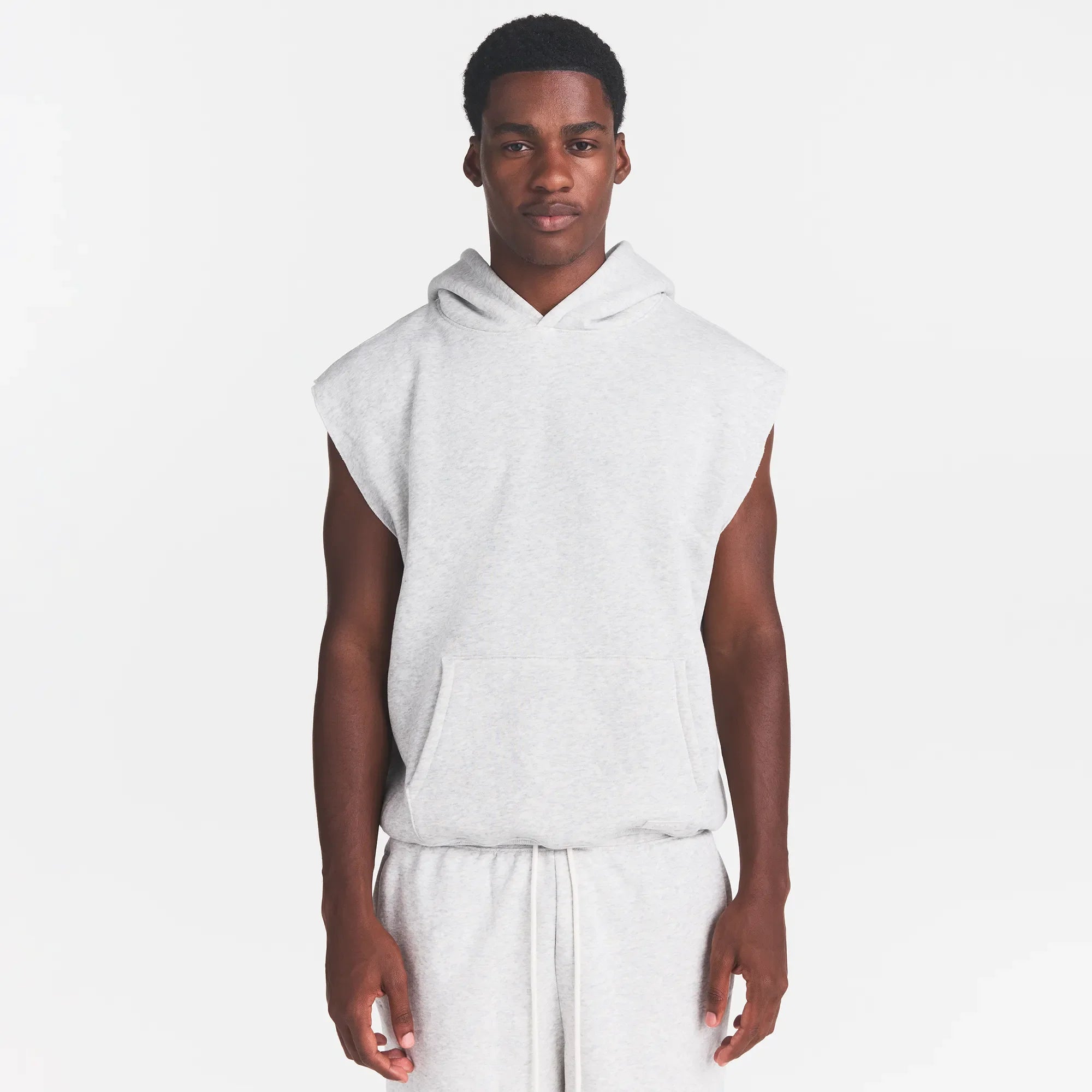FLEECE LOUNGE MENS SLEEVELESS HOODIE | LIGHT HEATHER GREY