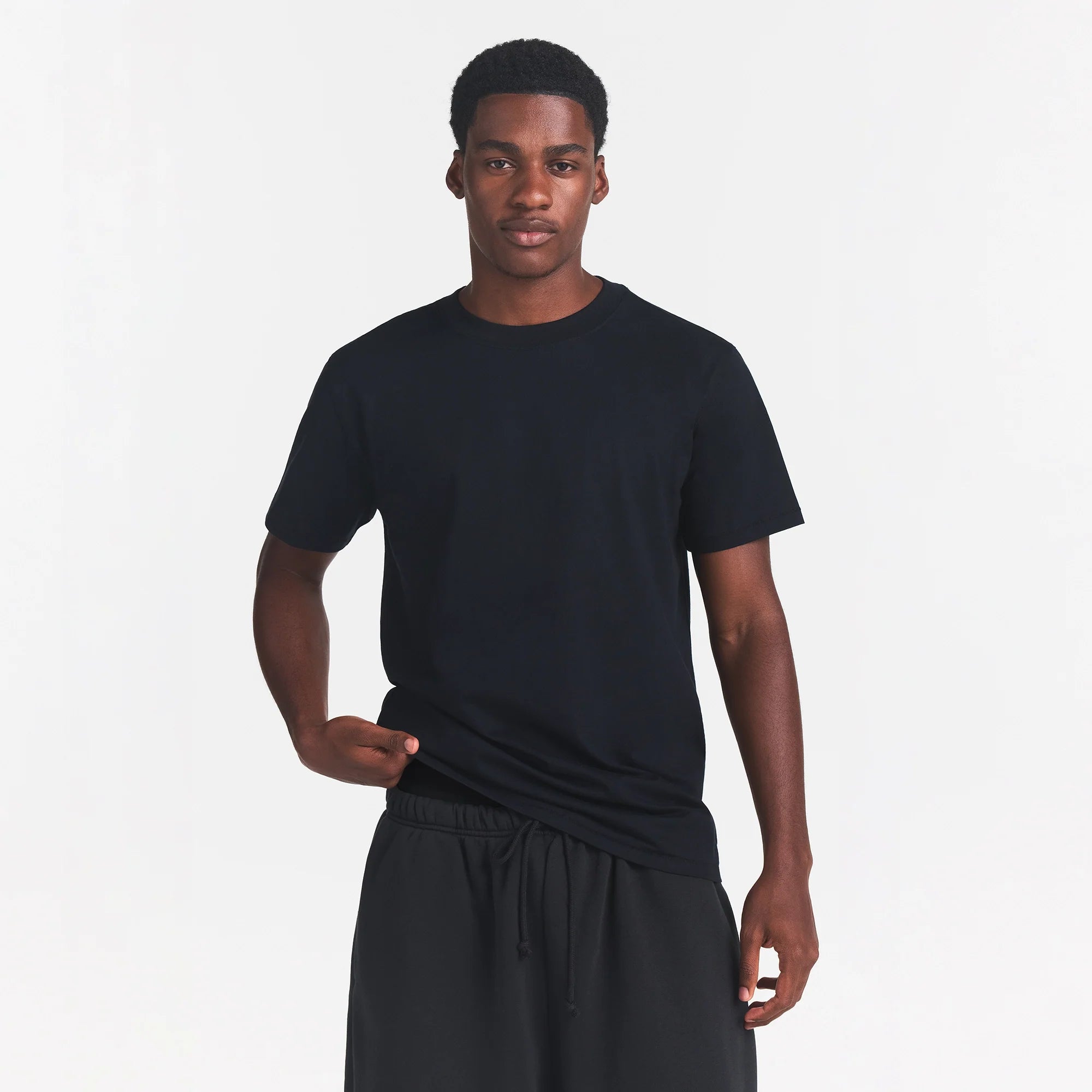 HEAVYWEIGHT COTTON MENS RELAXED CROPPED CREWNECK | OBSIDIAN
