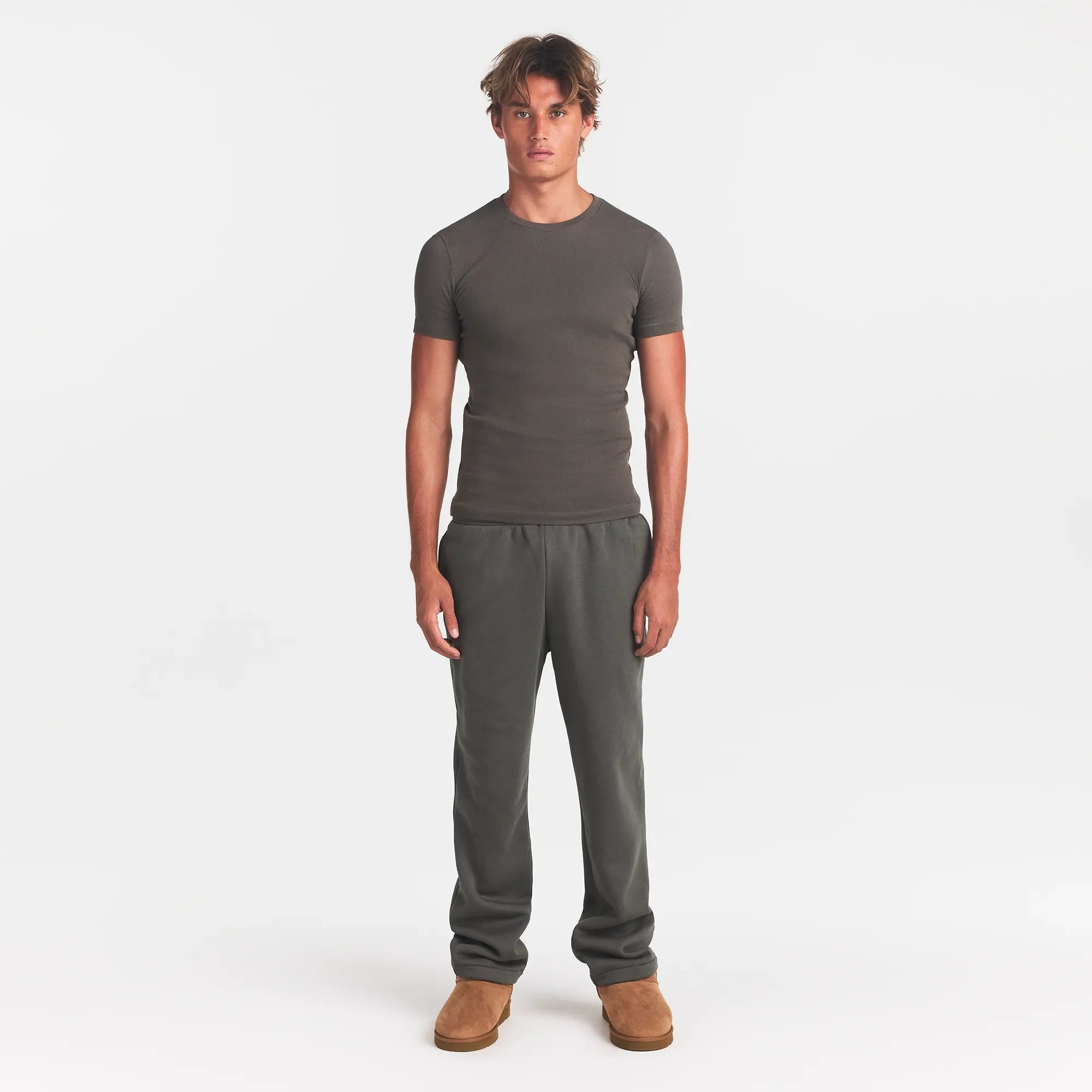 SKIMS COTTON RIB MENS T-SHIRT | JUNGLE