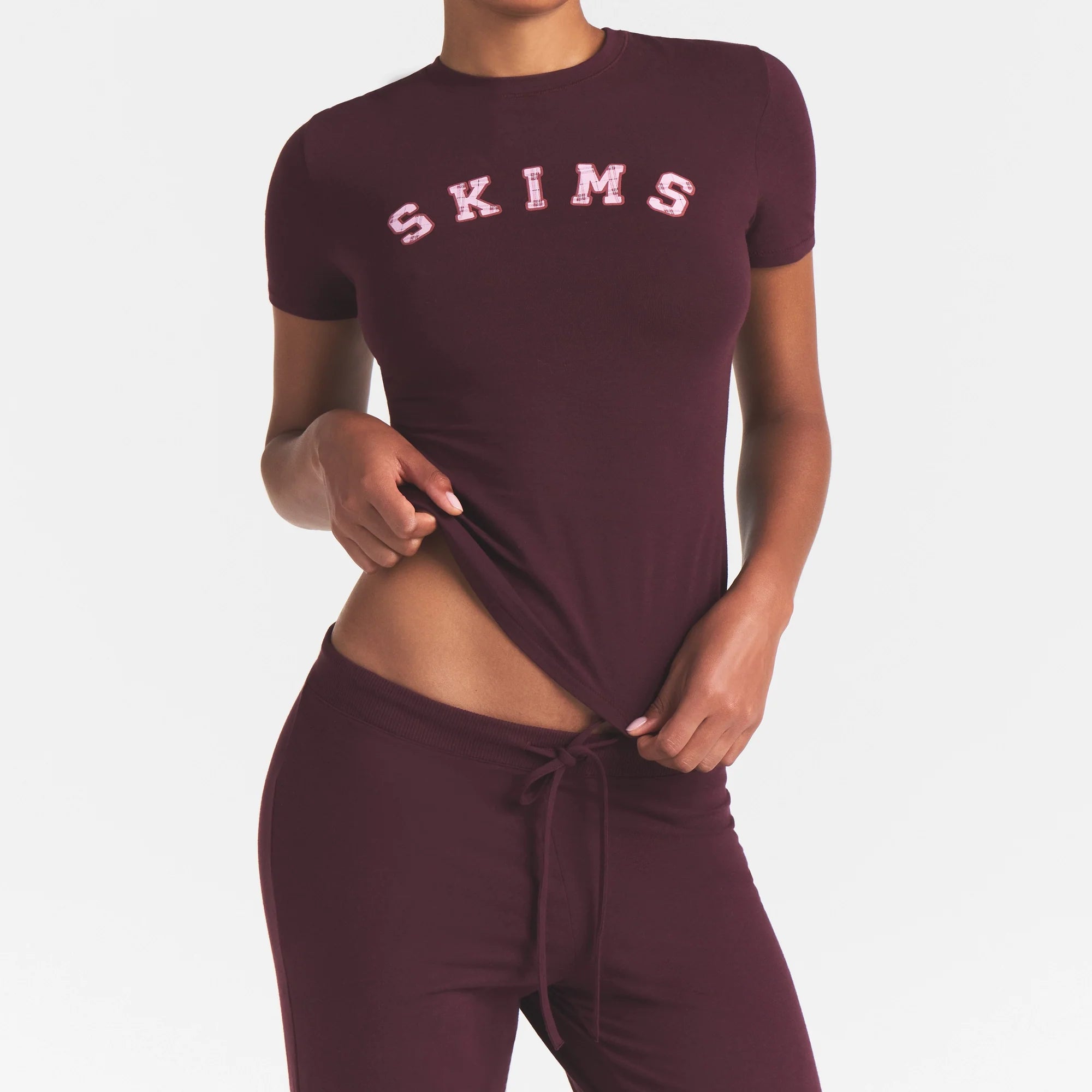 COTTON JERSEY LOGO T-SHIRT | CURRANT ARCHED SKIMS PLAID