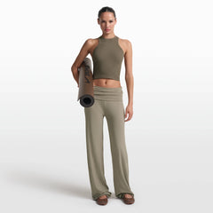 NikeSKIMS RIBBED SEAMLESS RACER FRONT TANK | DUSTY OAKMOSS