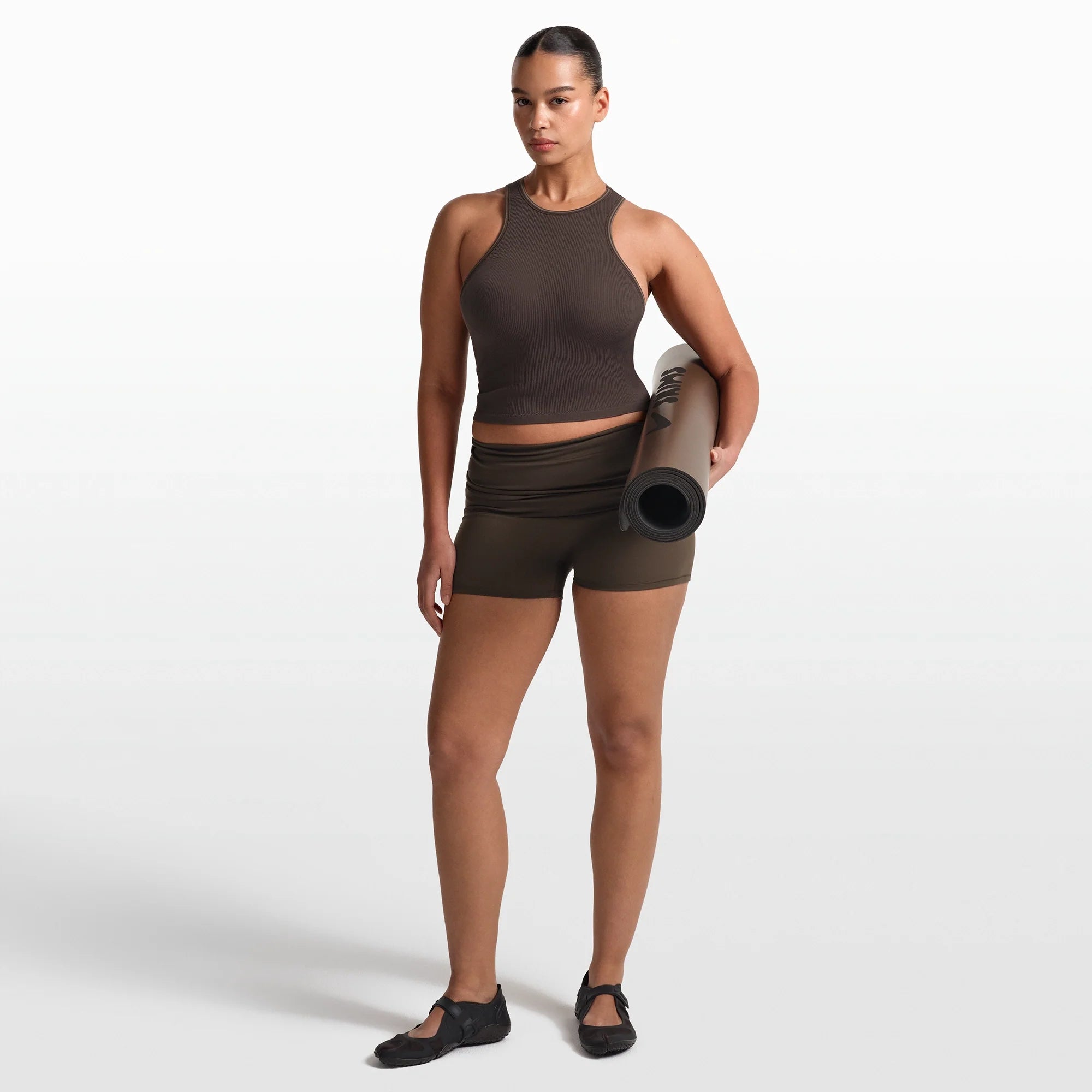 NikeSKIMS RIBBED SEAMLESS RACER FRONT TANK | PHOENIX