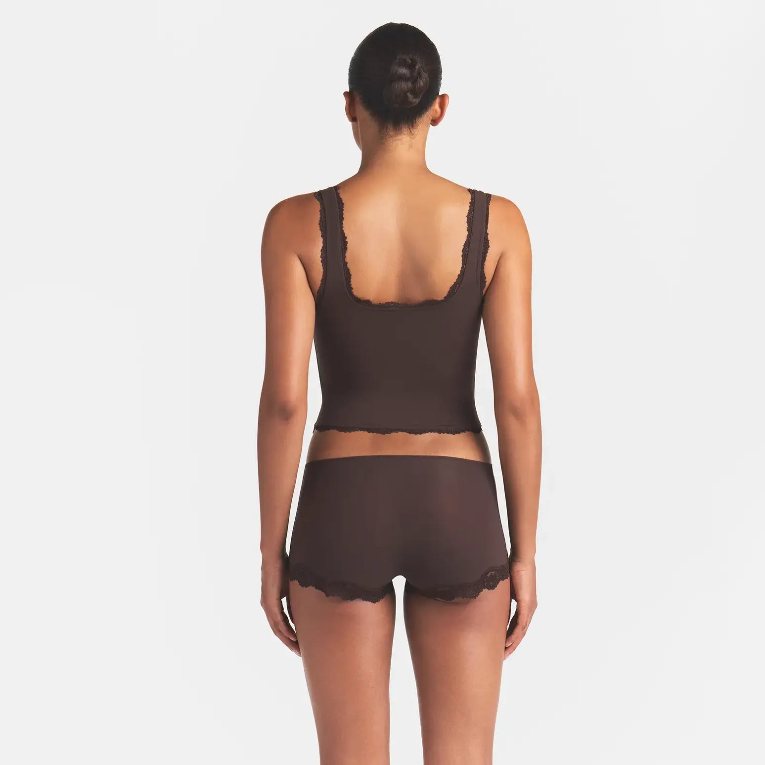 FITS EVERYBODY LACE TANK | ESPRESSO