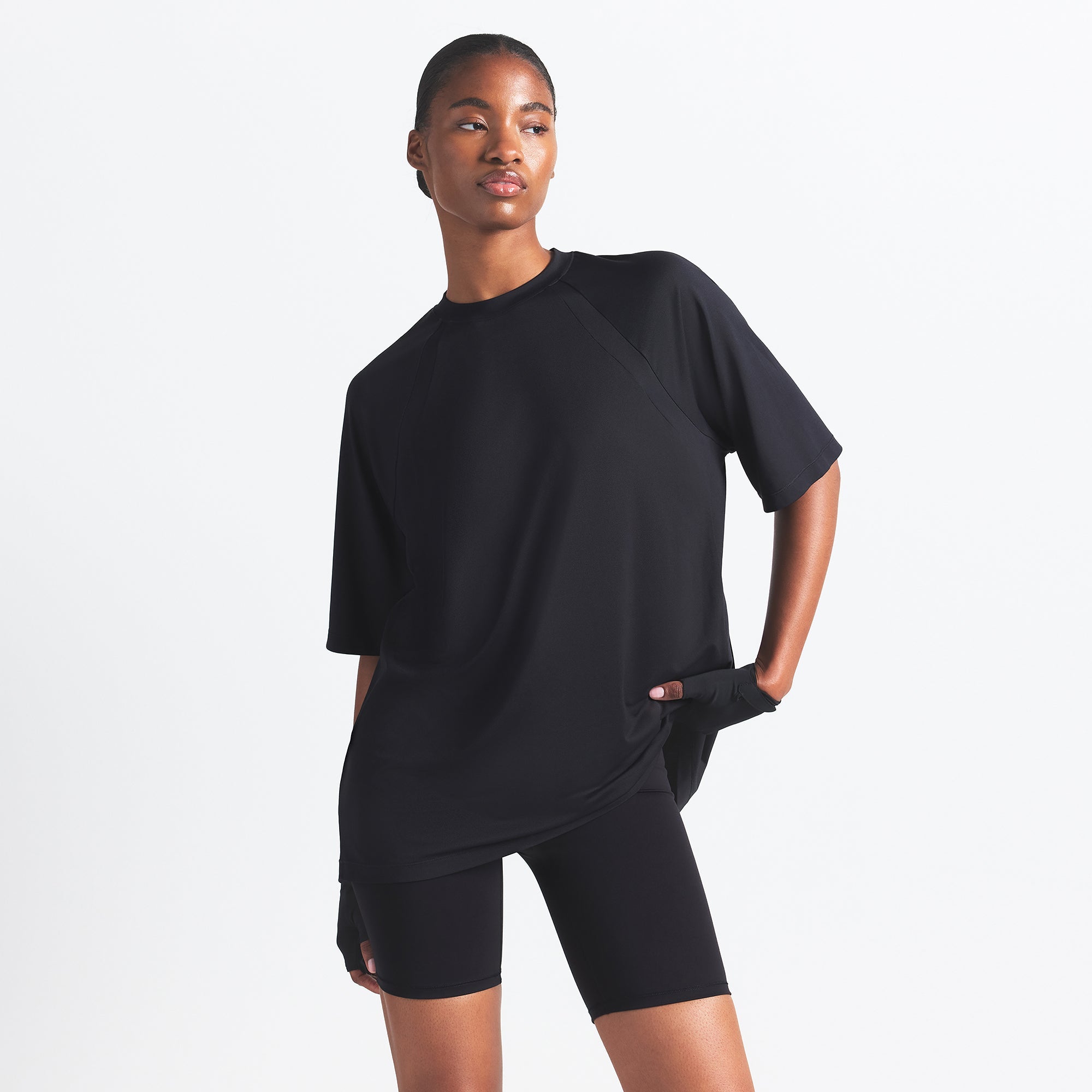 NikeSKIMS AIRY OVERSIZED T-SHIRT | OBSIDIAN
