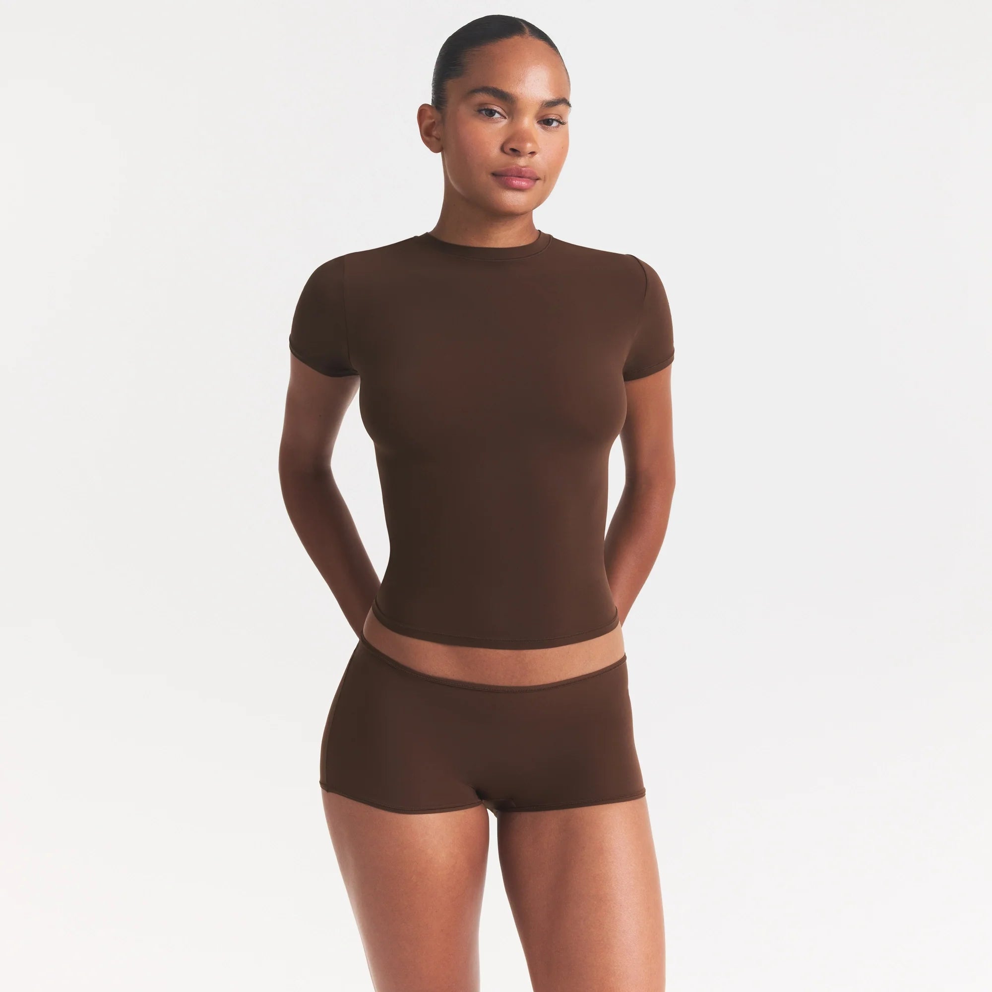 FITS EVERYBODY T-SHIRT | COCOA