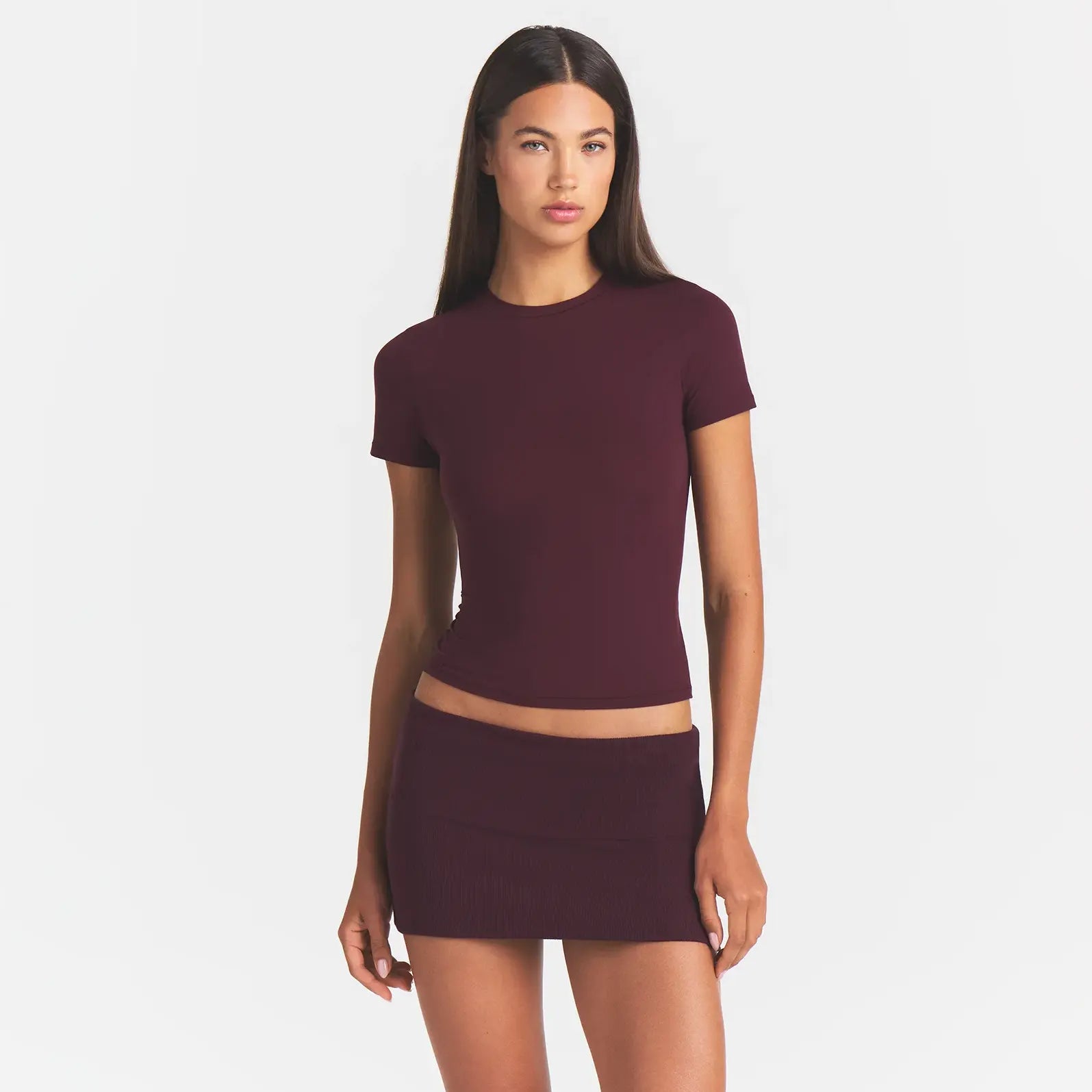 FITS EVERYBODY T-SHIRT | CURRANT