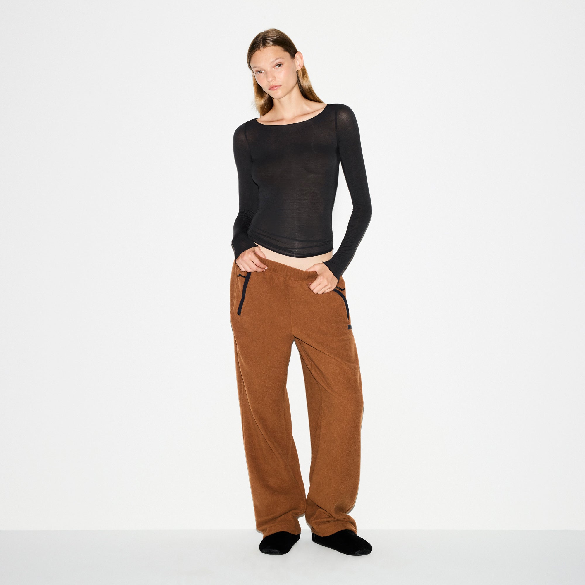 OUTDOOR FLEECE STRAIGHT LEG PANT | CHAI