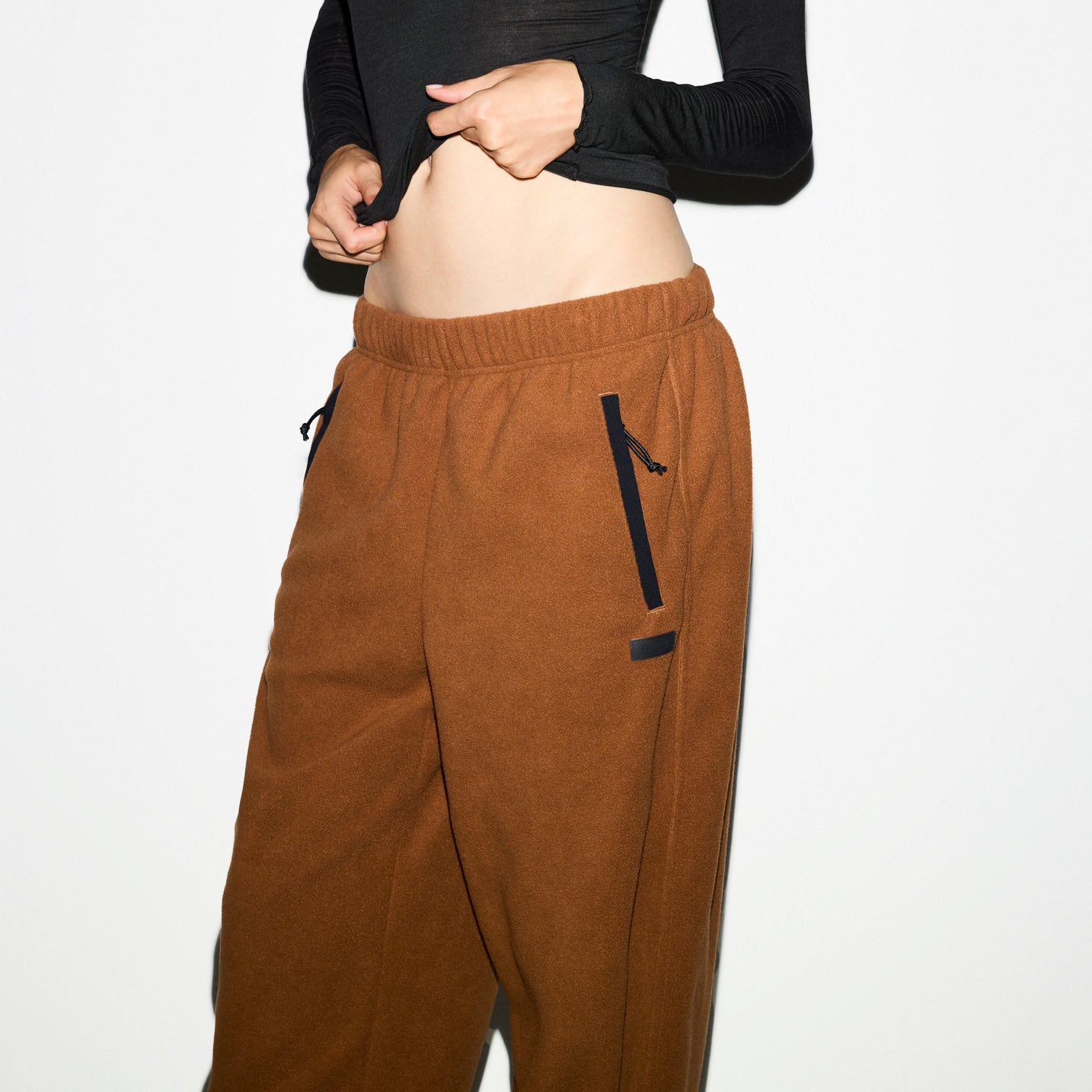 OUTDOOR FLEECE STRAIGHT LEG PANT | CHAI