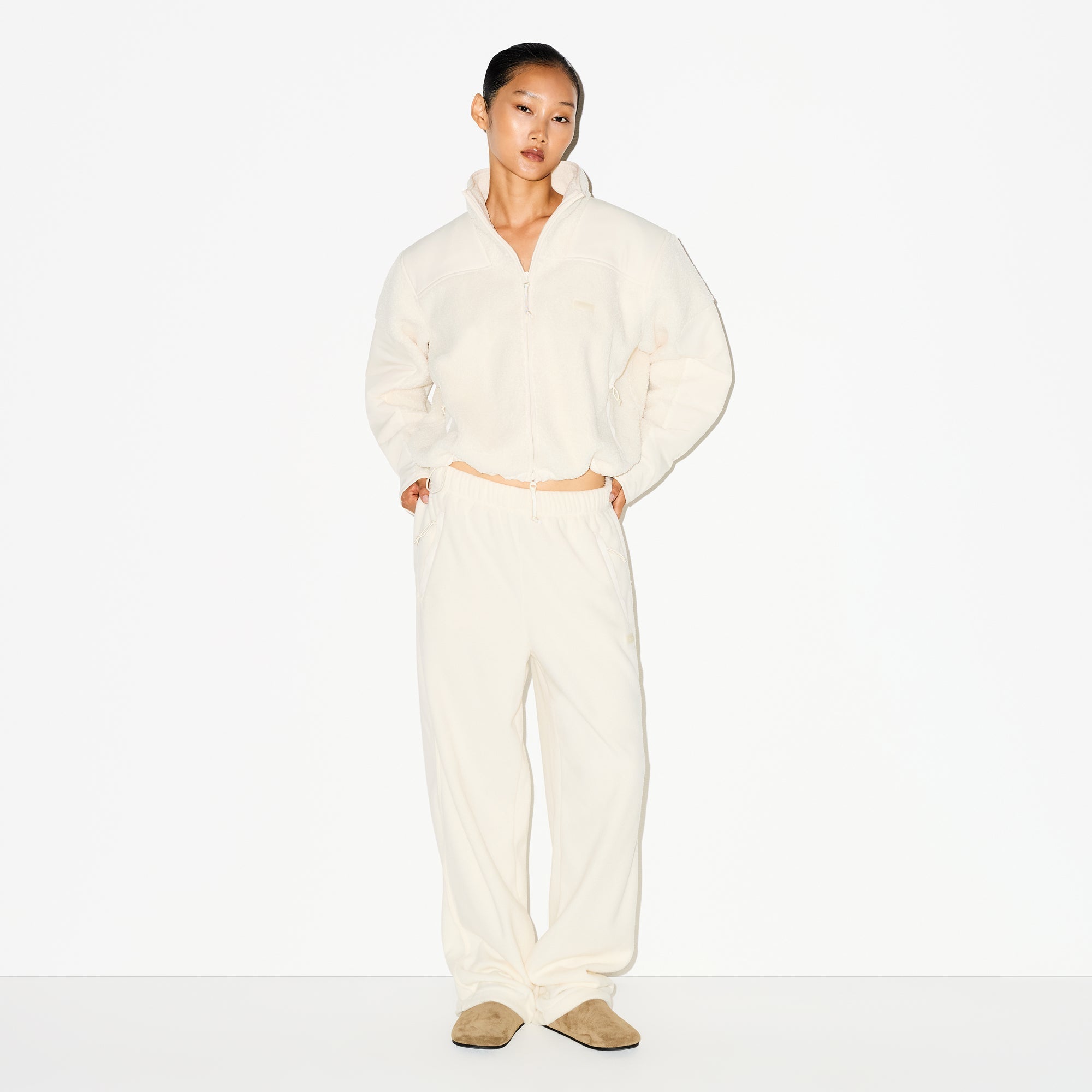 OUTDOOR FLEECE STRAIGHT LEG PANT | ECRU